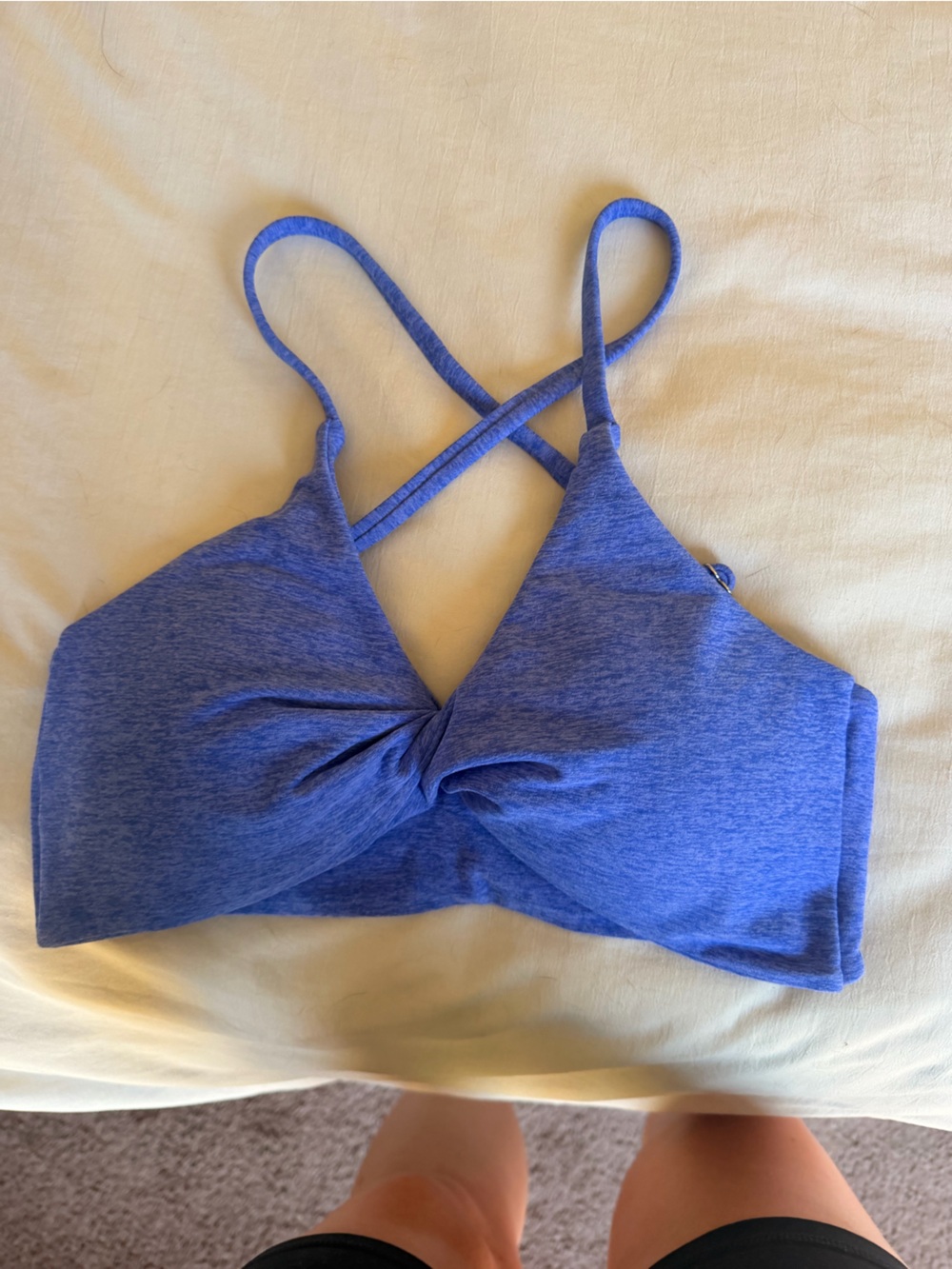Bombshell twist bra